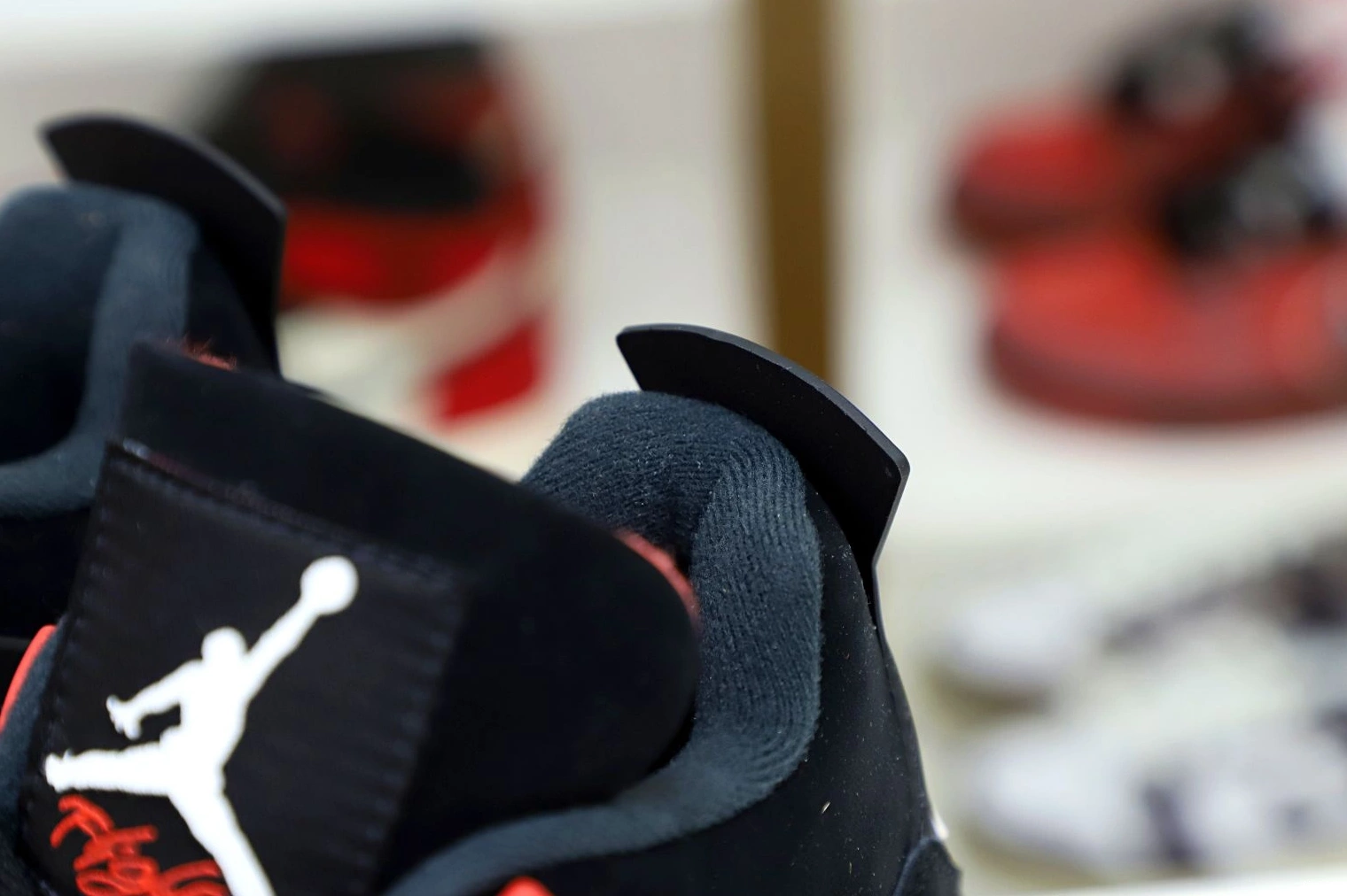 THUNDER' JORDAN AIR 'RED 4 RETRO 0308